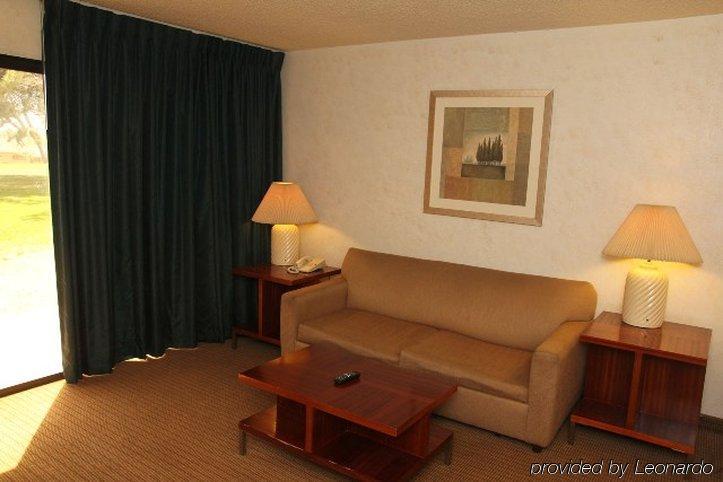 Green Tree Inn And Extended Stay Suites Victorville Ngoại thất bức ảnh