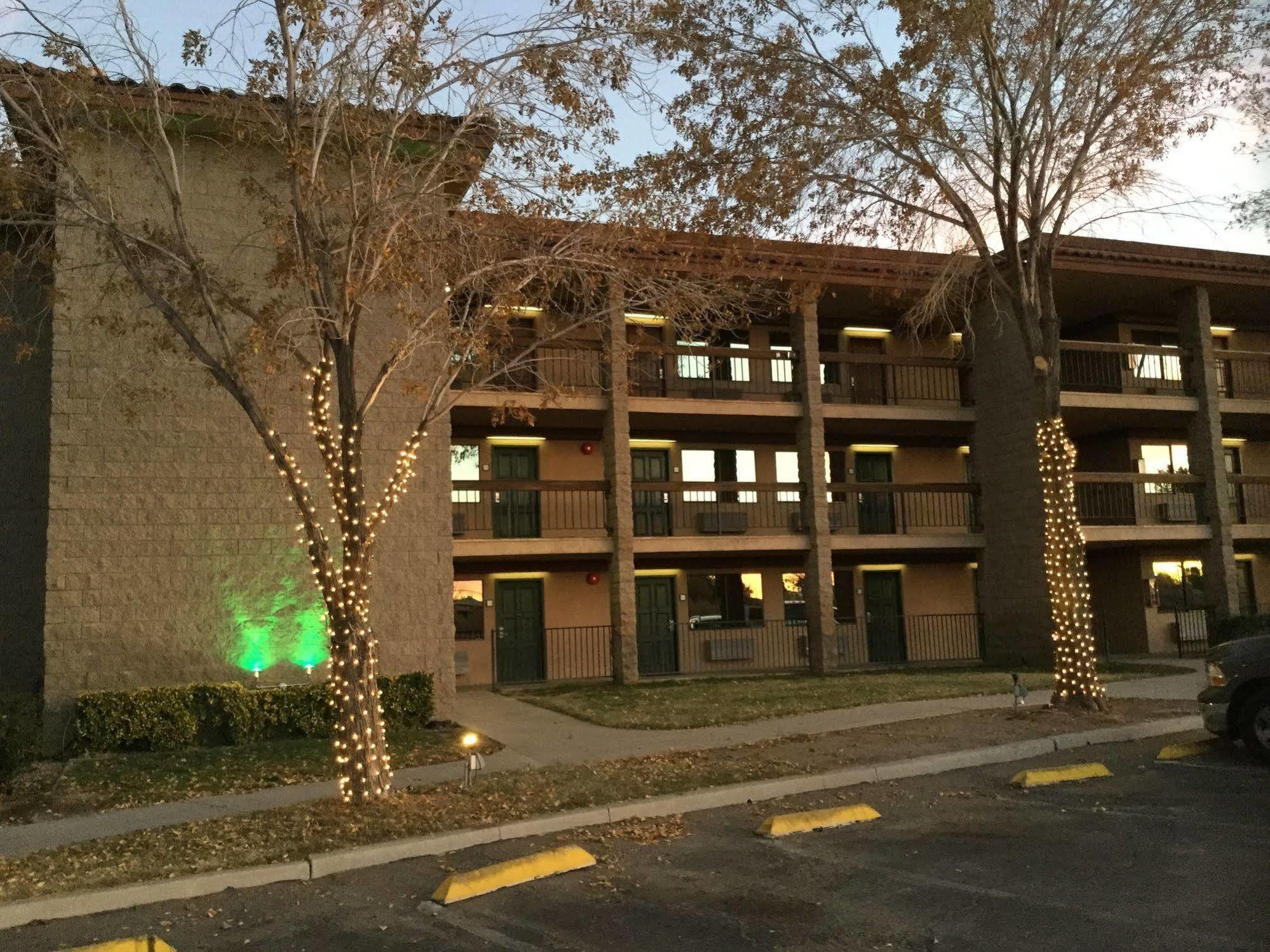Green Tree Inn And Extended Stay Suites Victorville Ngoại thất bức ảnh